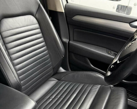 Белый Фольксваген Пассат, объемом двигателя 1.97 л и пробегом 267 тыс. км за 19500 $, фото 14 на Automoto.ua