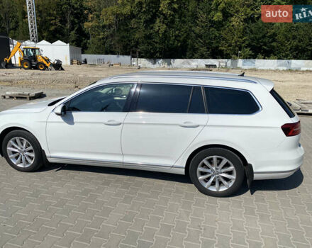 Белый Фольксваген Пассат, объемом двигателя 1.97 л и пробегом 253 тыс. км за 18000 $, фото 3 на Automoto.ua