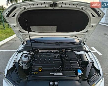 Білий Фольксваген Пассат, об'ємом двигуна 1.97 л та пробігом 290 тис. км за 19500 $, фото 29 на Automoto.ua