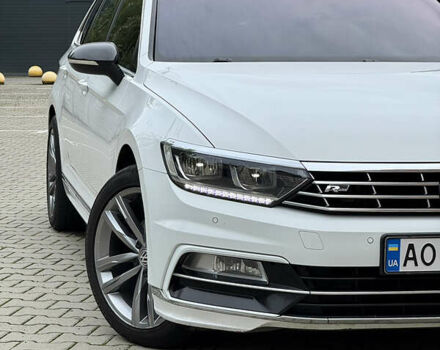 Белый Фольксваген Пассат, объемом двигателя 1.6 л и пробегом 262 тыс. км за 16000 $, фото 10 на Automoto.ua