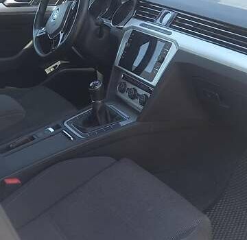 Білий Фольксваген Пассат, об'ємом двигуна 1.6 л та пробігом 192 тис. км за 18200 $, фото 11 на Automoto.ua