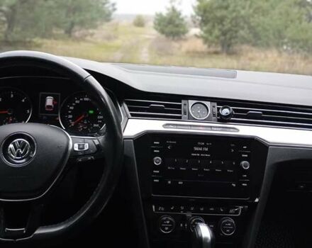 Білий Фольксваген Пассат, об'ємом двигуна 1.97 л та пробігом 195 тис. км за 18500 $, фото 46 на Automoto.ua