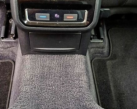 Белый Фольксваген Пассат, объемом двигателя 2 л и пробегом 225 тыс. км за 14300 $, фото 6 на Automoto.ua