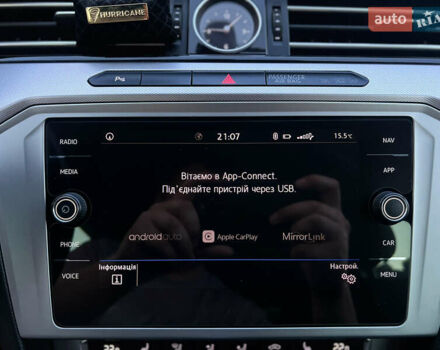 Белый Фольксваген Пассат, объемом двигателя 1.97 л и пробегом 290 тыс. км за 15799 $, фото 25 на Automoto.ua