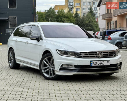 Белый Фольксваген Пассат, объемом двигателя 1.6 л и пробегом 262 тыс. км за 16000 $, фото 2 на Automoto.ua