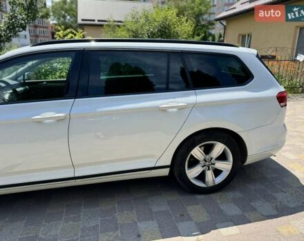 Білий Фольксваген Пассат, об'ємом двигуна 1.97 л та пробігом 198 тис. км за 17800 $, фото 16 на Automoto.ua