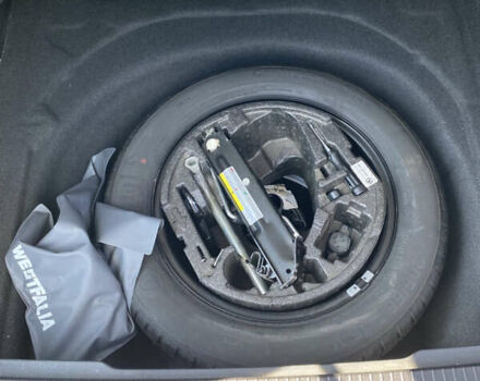 Белый Фольксваген Пассат, объемом двигателя 1.97 л и пробегом 253 тыс. км за 18000 $, фото 13 на Automoto.ua