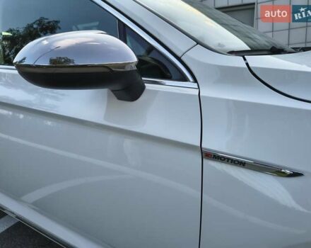 Білий Фольксваген Пассат, об'ємом двигуна 1.97 л та пробігом 290 тис. км за 19500 $, фото 47 на Automoto.ua