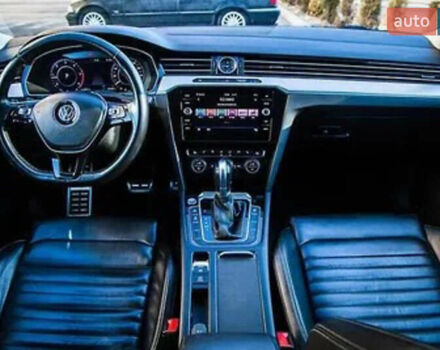 Фольксваген Пассат 2017 в Днепре (Днепропетровске) на Automoto.ua Белый Фольксваген Пассат, объемом двигателя 1.97 л и пробегом 250 тыс. км за 19300 $, фото 37 на Automoto.ua