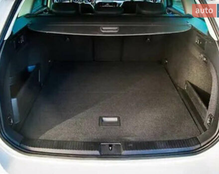 Фольксваген Пассат 2017 в Днепре (Днепропетровске) на Automoto.ua Белый Фольксваген Пассат, объемом двигателя 1.97 л и пробегом 250 тыс. км за 19300 $, фото 32 на Automoto.ua