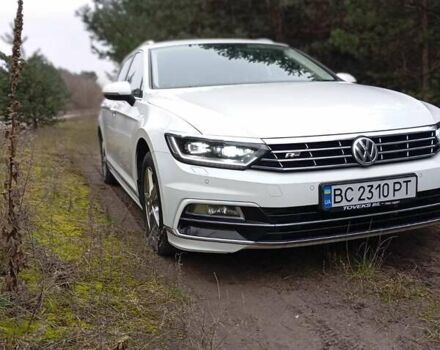 Білий Фольксваген Пассат, об'ємом двигуна 1.97 л та пробігом 195 тис. км за 18500 $, фото 29 на Automoto.ua