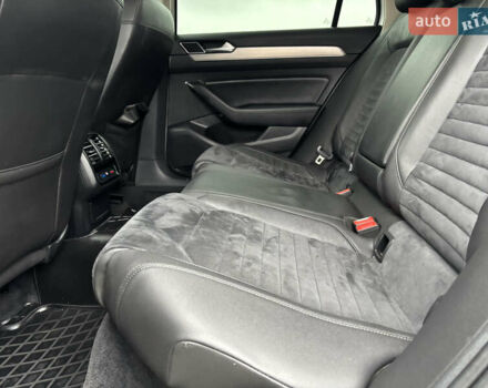 Белый Фольксваген Пассат, объемом двигателя 1.97 л и пробегом 268 тыс. км за 17890 $, фото 49 на Automoto.ua