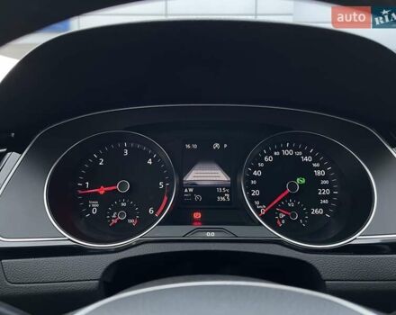 Білий Фольксваген Пассат, об'ємом двигуна 2 л та пробігом 181 тис. км за 18950 $, фото 16 на Automoto.ua