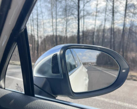 Белый Фольксваген Пассат, объемом двигателя 2 л и пробегом 205 тыс. км за 22200 $, фото 18 на Automoto.ua