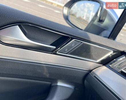 Белый Фольксваген Пассат, объемом двигателя 2 л и пробегом 205 тыс. км за 22200 $, фото 26 на Automoto.ua