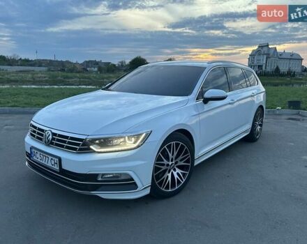 Белый Фольксваген Пассат, объемом двигателя 1.97 л и пробегом 194 тыс. км за 20600 $, фото 20 на Automoto.ua