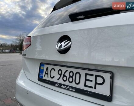 Білий Фольксваген Пассат, об'ємом двигуна 2 л та пробігом 181 тис. км за 18950 $, фото 33 на Automoto.ua