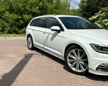 Белый Фольксваген Пассат, объемом двигателя 2 л и пробегом 212 тыс. км за 19500 $, фото 45 на Automoto.ua