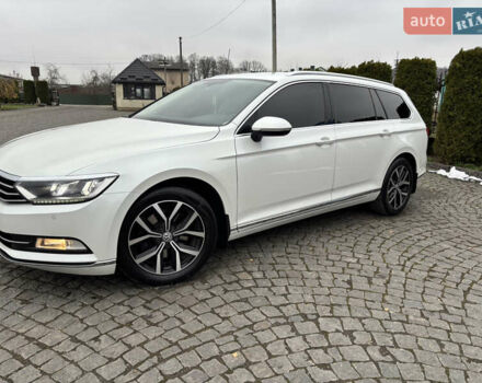 Белый Фольксваген Пассат, объемом двигателя 1.97 л и пробегом 268 тыс. км за 17890 $, фото 25 на Automoto.ua