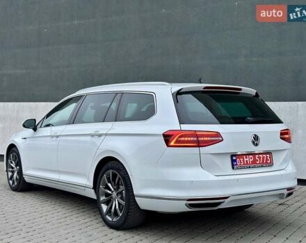 Білий Фольксваген Пассат, об'ємом двигуна 1.97 л та пробігом 239 тис. км за 19500 $, фото 1 на Automoto.ua