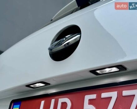 Білий Фольксваген Пассат, об'ємом двигуна 1.97 л та пробігом 239 тис. км за 19500 $, фото 37 на Automoto.ua