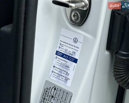 Білий Фольксваген Пассат, об'ємом двигуна 1.97 л та пробігом 239 тис. км за 19500 $, фото 45 на Automoto.ua