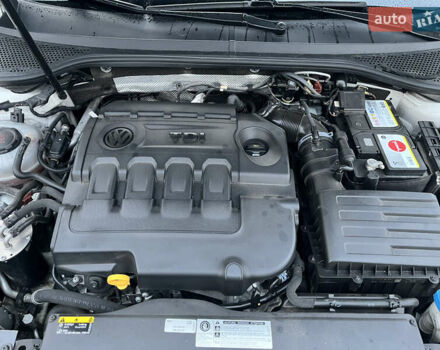 Белый Фольксваген Пассат, объемом двигателя 1.97 л и пробегом 267 тыс. км за 17890 $, фото 105 на Automoto.ua