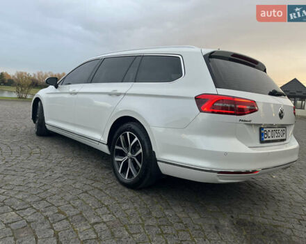 Белый Фольксваген Пассат, объемом двигателя 1.97 л и пробегом 267 тыс. км за 17890 $, фото 19 на Automoto.ua