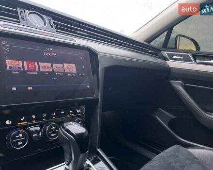 Белый Фольксваген Пассат, объемом двигателя 1.97 л и пробегом 267 тыс. км за 17890 $, фото 84 на Automoto.ua