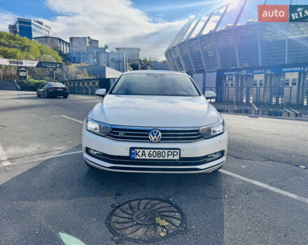 Белый Фольксваген Пассат, объемом двигателя 1.97 л и пробегом 275 тыс. км за 16499 $, фото 14 на Automoto.ua