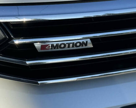 Белый Фольксваген Пассат, объемом двигателя 2 л и пробегом 223 тыс. км за 21500 $, фото 6 на Automoto.ua