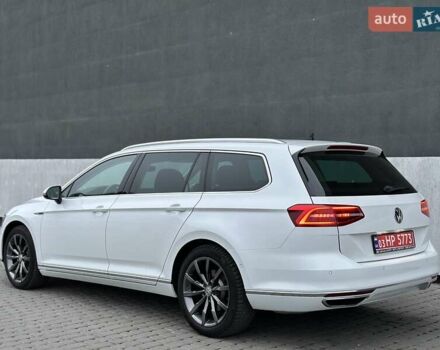 Білий Фольксваген Пассат, об'ємом двигуна 1.97 л та пробігом 239 тис. км за 19500 $, фото 11 на Automoto.ua