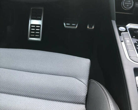 Белый Фольксваген Пассат, объемом двигателя 2 л и пробегом 212 тыс. км за 19500 $, фото 37 на Automoto.ua