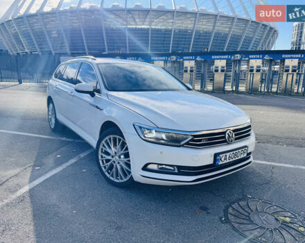 Белый Фольксваген Пассат, объемом двигателя 1.97 л и пробегом 275 тыс. км за 16499 $, фото 8 на Automoto.ua