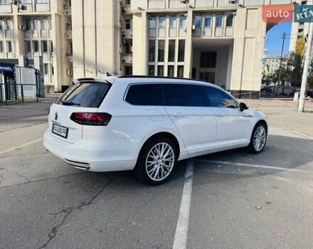 Белый Фольксваген Пассат, объемом двигателя 1.97 л и пробегом 275 тыс. км за 16499 $, фото 19 на Automoto.ua