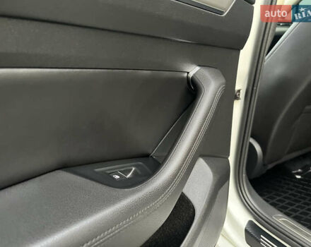 Белый Фольксваген Пассат, объемом двигателя 1.97 л и пробегом 267 тыс. км за 17890 $, фото 62 на Automoto.ua