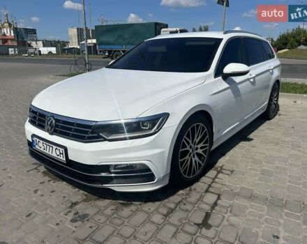 Белый Фольксваген Пассат, объемом двигателя 1.97 л и пробегом 194 тыс. км за 20600 $, фото 33 на Automoto.ua