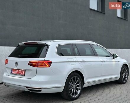 Білий Фольксваген Пассат, об'ємом двигуна 1.97 л та пробігом 239 тис. км за 19500 $, фото 16 на Automoto.ua