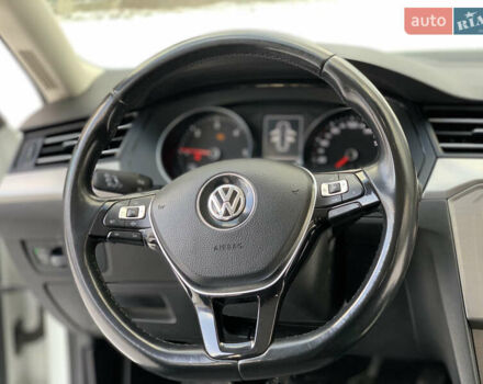 Білий Фольксваген Пассат, об'ємом двигуна 1.97 л та пробігом 229 тис. км за 12500 $, фото 14 на Automoto.ua