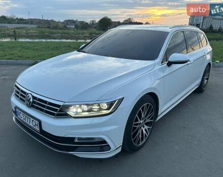 Белый Фольксваген Пассат, объемом двигателя 1.97 л и пробегом 194 тыс. км за 20600 $, фото 5 на Automoto.ua