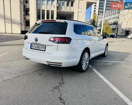Белый Фольксваген Пассат, объемом двигателя 1.97 л и пробегом 275 тыс. км за 16499 $, фото 25 на Automoto.ua