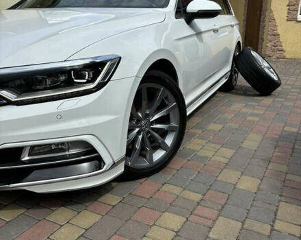 Белый Фольксваген Пассат, объемом двигателя 2 л и пробегом 212 тыс. км за 19500 $, фото 59 на Automoto.ua