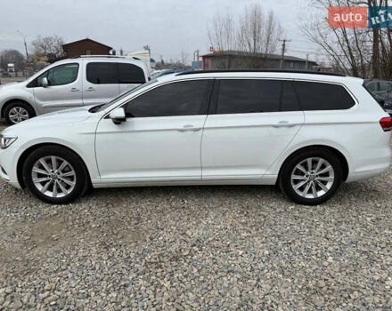 Белый Фольксваген Пассат, объемом двигателя 1.97 л и пробегом 188 тыс. км за 17550 $, фото 11 на Automoto.ua