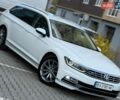 Белый Фольксваген Пассат, объемом двигателя 1.97 л и пробегом 250 тыс. км за 18800 $, фото 1 на Automoto.ua