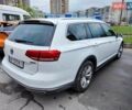 Белый Фольксваген Пассат, объемом двигателя 1.97 л и пробегом 237 тыс. км за 21100 $, фото 1 на Automoto.ua