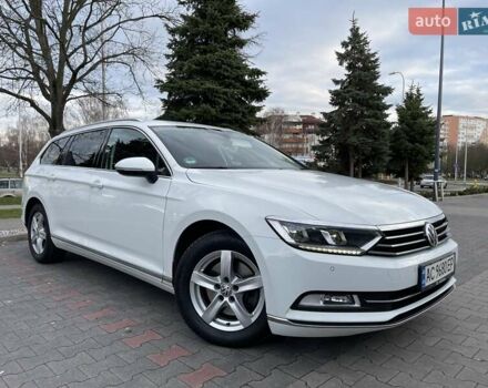 Білий Фольксваген Пассат, об'ємом двигуна 2 л та пробігом 181 тис. км за 18950 $, фото 5 на Automoto.ua