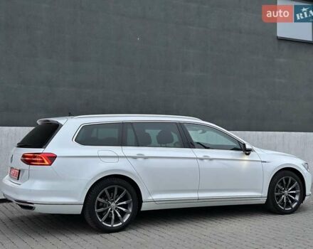 Білий Фольксваген Пассат, об'ємом двигуна 1.97 л та пробігом 239 тис. км за 19500 $, фото 17 на Automoto.ua