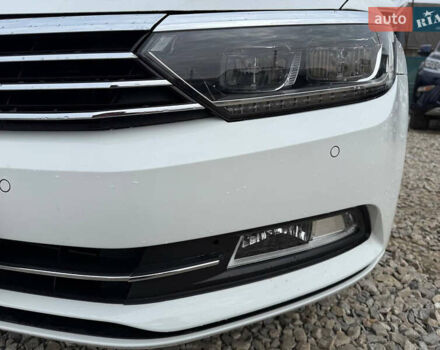 Белый Фольксваген Пассат, объемом двигателя 1.97 л и пробегом 188 тыс. км за 17550 $, фото 33 на Automoto.ua