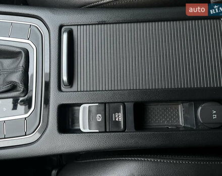 Белый Фольксваген Пассат, объемом двигателя 1.97 л и пробегом 267 тыс. км за 17890 $, фото 96 на Automoto.ua