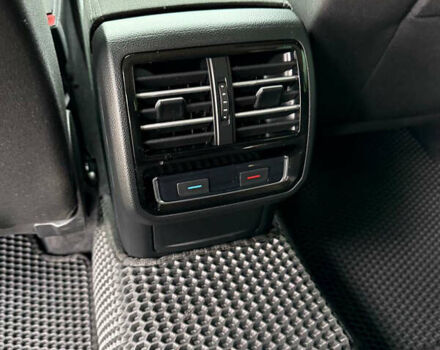 Белый Фольксваген Пассат, объемом двигателя 1.97 л и пробегом 188 тыс. км за 17550 $, фото 26 на Automoto.ua